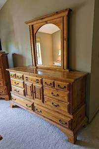 lot 31 image: Belle Reve Mirrored Dresser