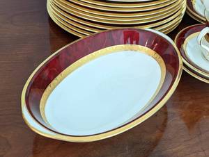 lot 50 image: Noritake Hemingway Dish Set