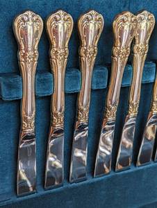 lot 53 image: Towle Old Master Sterling Flatware Set