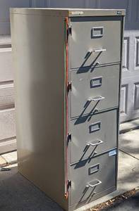 lot 87 image: Pair of Four Drawer Metal Filing Cabinets