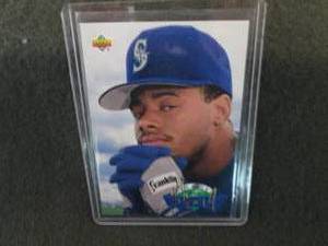 18. 1993 Upper Deck Ken Griffey JR ...