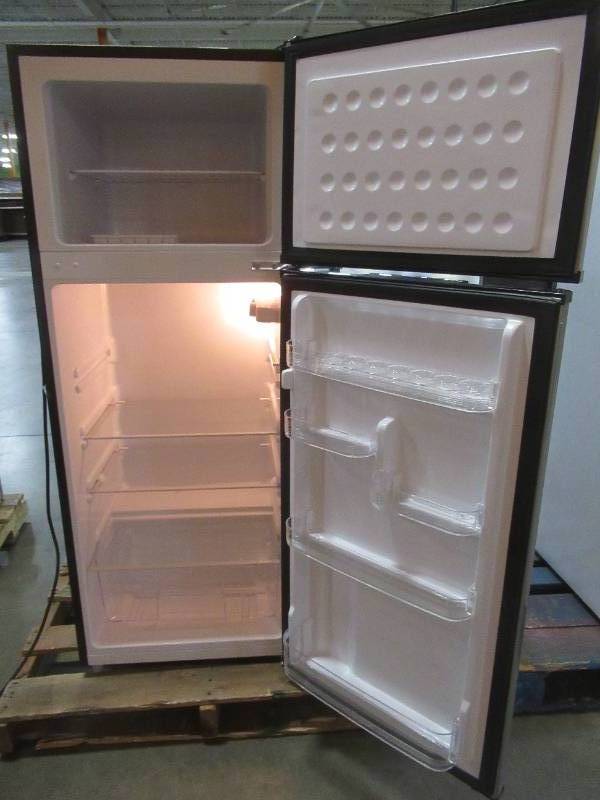 Thompson 7.5 cu. ft. Top-Freezer Refrigerator, TFR-725 - Missing Shelf and  2 Door Bins, Small Dent on Bottom Door near bottom.