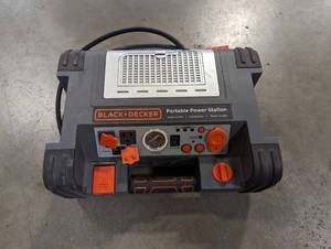 lot 868 image: Black&Decker Jump Starter Tire Inflator