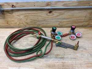 lot 16 image: ESAB Acetylene Torch