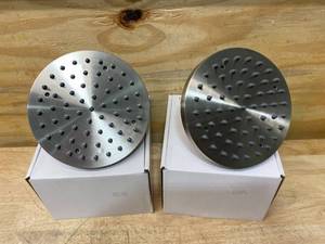 lot 55 image: PFISTER Lot of 2- Shower Heads (973247J)
