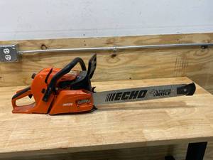 lot 108 image: ECHO 20 in. 59.8 cc Gas 2-Stroke Cycle Chainsaw (for parts or repair)