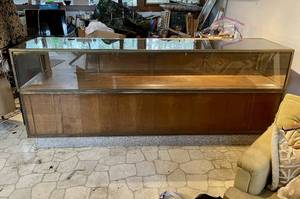 lot 43 image: Vintage 8 Glass Top Display Case w Multiple Drawers &amp BronzeBrass Hardware