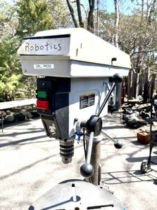 lot 31 image: Working Heavy Duty Delta Drill Press
