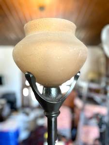 lot 34 image: Mission Upright Floor Lamp