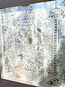 lot 41 image: Antique Etched Glass Door w Hardware