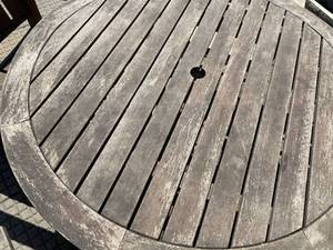 lot 44 image: Teak Patio Table &amp Chairs