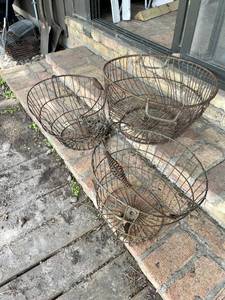 lot 62 image: Three Wire Baskets