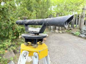 lot 68 image: Vintage Surveying Transit wTripod Stand