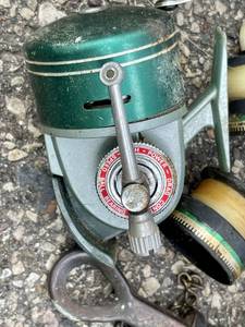 lot 69 image: Group of Assorted Vintage Fishing Reels