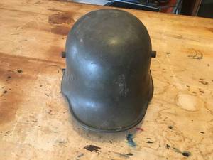 lot 12 image: Orig German WW1 Stalheim Helmet