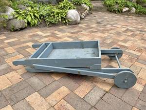 lot 79 image: Primitive Wooden Potting Cart