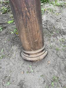 lot 89 image: Pair of Antique Architectural Oak Columns