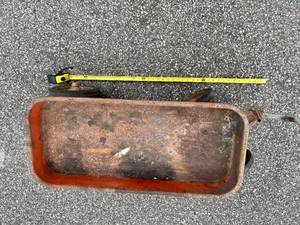 lot 125 image: Vintage Red Metal GTO Wagon