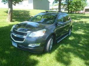 2011 Chevy Traverse LT AWD