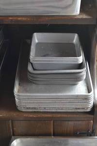 lot 108 image: Baking Pans