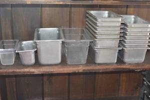 lot 111 image: various 13 pans