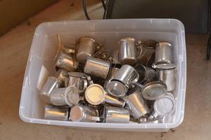 lot 115 image: Vollrath Stainless Steel cream pitchers with full lids