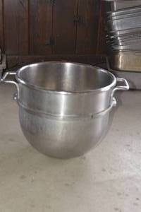 lot 128 image: nx30 mixing bowl