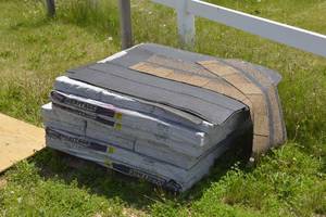 lot 133 image: Pallet of Heritage Shingles