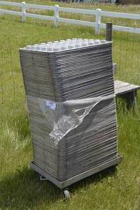lot 138 image: Large lot of Mini Cupcake tins