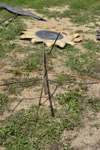 lot 158 image: Roughly 11 ft sunflower garden stake