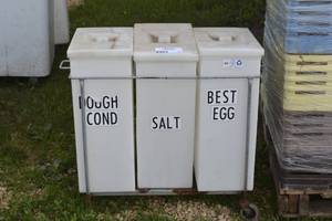 lot 183 image: 3 dry containers with lids