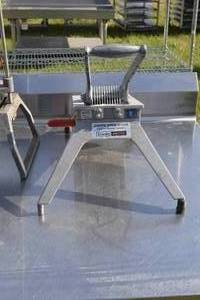 lot 67 image: Onion King Slicer Model 501N