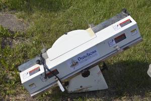 lot 45 image: Dutchess M270&nbspFrench BreadBun and Bagel&nbspSlicer