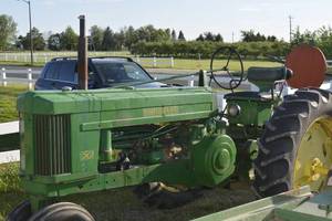 lot 6A image: John Deere Model 50