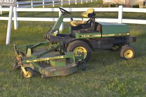 lot 31A image: JOHN DEERE F935 FRONT MOWER