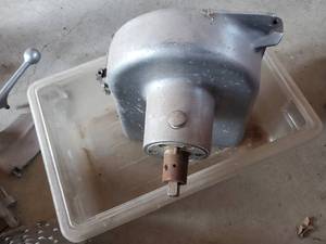 lot 99 image: Shredding attachments