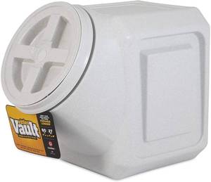 lot 125 image: Gamma2 Vittles Vault Stackable Airtight Pet Food Storage Container