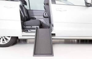 lot 105 image: TRIXIE Pet Ramp Small, Black, 39 inches