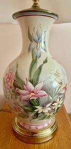 Fine Floral Design Lamp