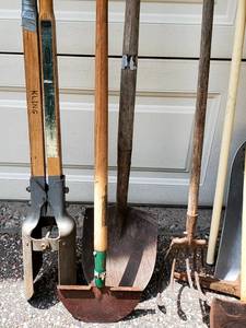 Assorted Yard Tools Lot