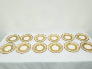 lot 126 image: Group of 12 Cauldon Gold and White Dinner Plates