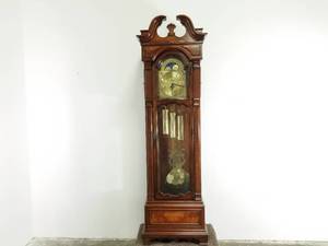 lot 14 image: Colonial Revival Tall Case Clock