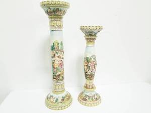 lot 158 image: Pair of Capodimonte Decorative Pillars