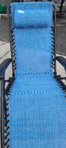 lot 12 image: Dixcover Home Products Zero Gravity ChIR