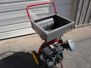 Earthquake Chipper  Shredder