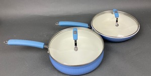 lot 16 image: 11 Piece Set of Signature Paula Deen Cookware in Cornflower Blue