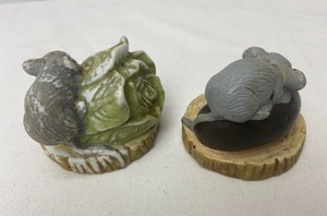 lot 145 image: Vintage Salt & Pepper Shakers - Stoneware Mice on Veggies