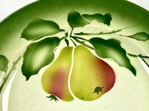 lot 166 image: Vintage Libertas Prussia Pear Plate - 9.25 Diameter