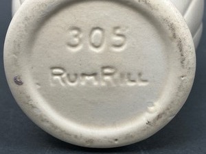 lot 180 image: Vintage Rum Rill White Pottery Vase- 6 #305