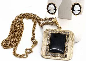 lot 191 image: Vintage Black and Gold Tone Jewelry - Necklaces, Bracelet, Earrings - With Cameos